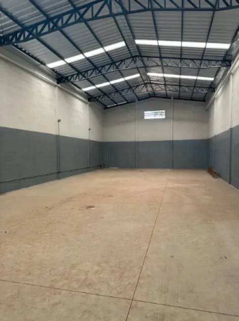 Galpão comercial de 288 m² com 02 banheiros à venda - Jardim Jóquei Clube.