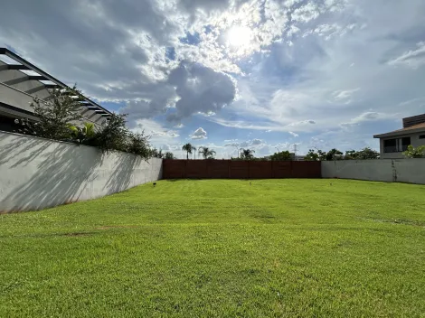 Terreno de 490m² à venda em condomínio - Jardim Olhos D`Água