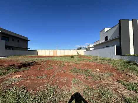 Terreno de 300m² à venda em condomínio - Vivendas da Mata