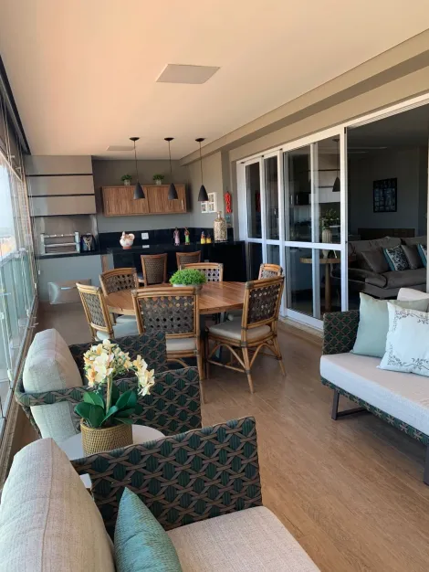 Apartamento de 218m² com 03 suítes à venda - Bosque das Juritis