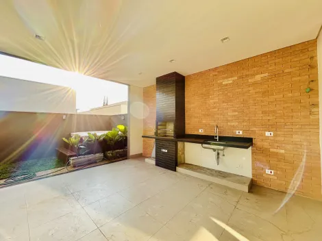 Casa térrea de 156m² com 03 suítes à venda em condomínio - Valência