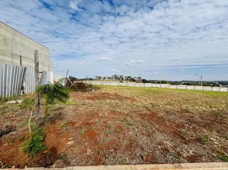 Terreno de 299m² à venda em condomínio - Village Costa Sul