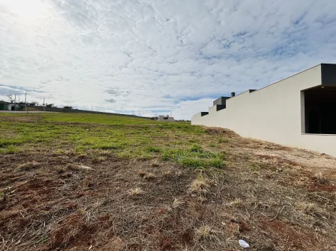 Terreno de 358m² à venda em condomínio - Village Costa Sul