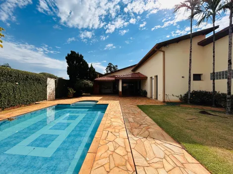 Casa de 385m² com 04 quartos à venda em condomínio - Vila Europa
