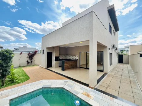Casa sobrado de 201m² com 03 suítes à venda - Portal da Mata