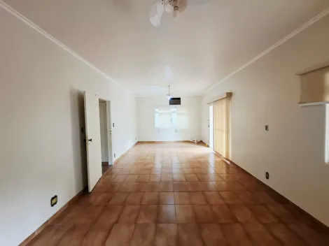 Casa de 186m² com 03 quartos à venda - Jardim Irajá