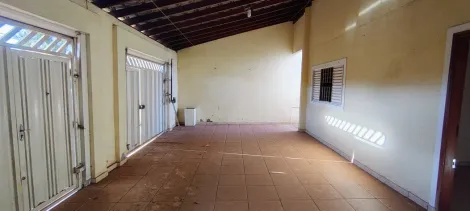 Casa térrea com 176 m² no Eugenio Mendes Lopes
