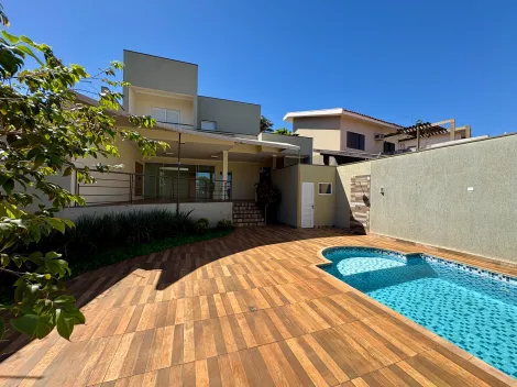 Casa sobrado de 300m² com 03 suítes à venda  - Alto da Boa Vista