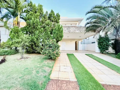 Casa sobrado de 365m² com 03 suítes à venda em condomínio - Jardim Olhos D`Água