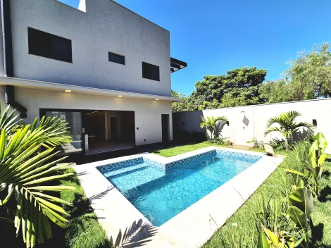 Casa sobrado de 263m² com 03suítes à venda em condomínio - Cravinhos