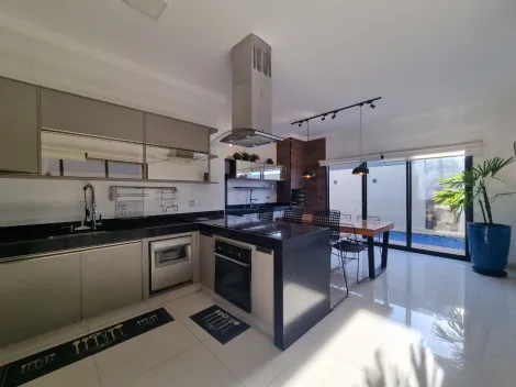 Casa de 146m² com 03 suítes à venda - San Marco