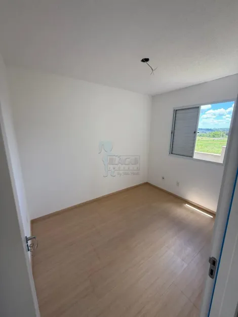Apartamento de 2 quartos térreo com 47 m² no Guaporé