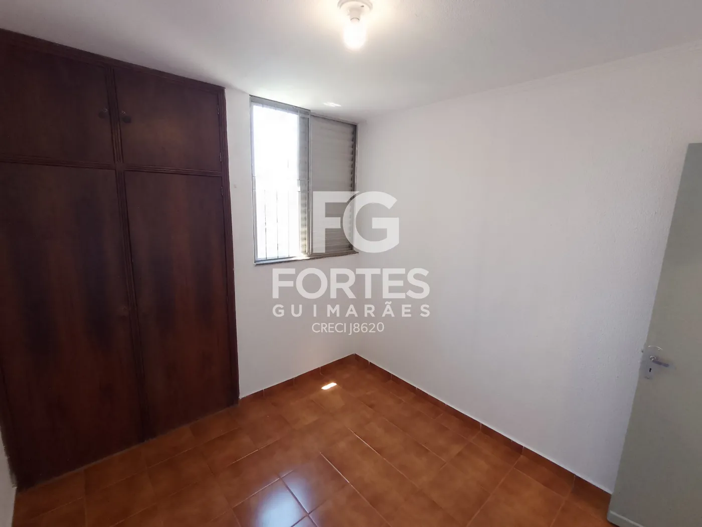 Alugar Apartamentos / Padr&atilde;o em Ribeir&atilde;o Preto R$ 1.500,00 - Foto 9