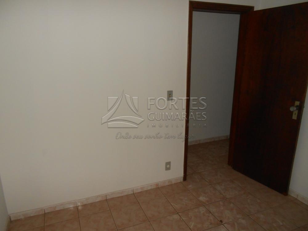 Alugar Apartamentos / Padr&atilde;o em Ribeir&atilde;o Preto R$ 750,00 - Foto 6