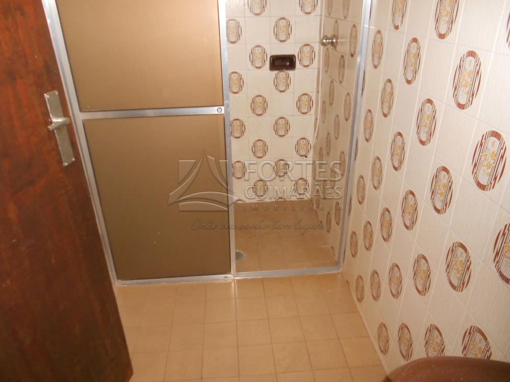 Alugar Apartamentos / Padr&atilde;o em Ribeir&atilde;o Preto R$ 750,00 - Foto 12