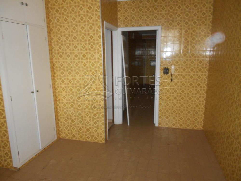 Alugar Apartamentos / Padr&atilde;o em Ribeir&atilde;o Preto R$ 750,00 - Foto 14