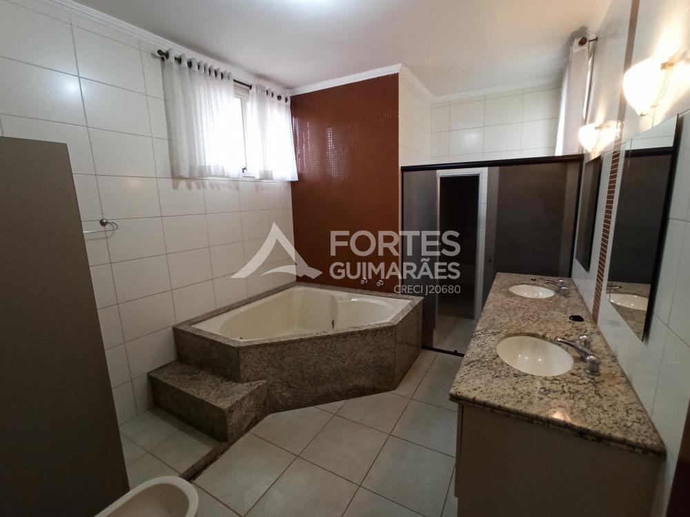 Alugar Casas / Condom&iacute;nio em Ribeir&atilde;o Preto R$ 6.000,00 - Foto 33