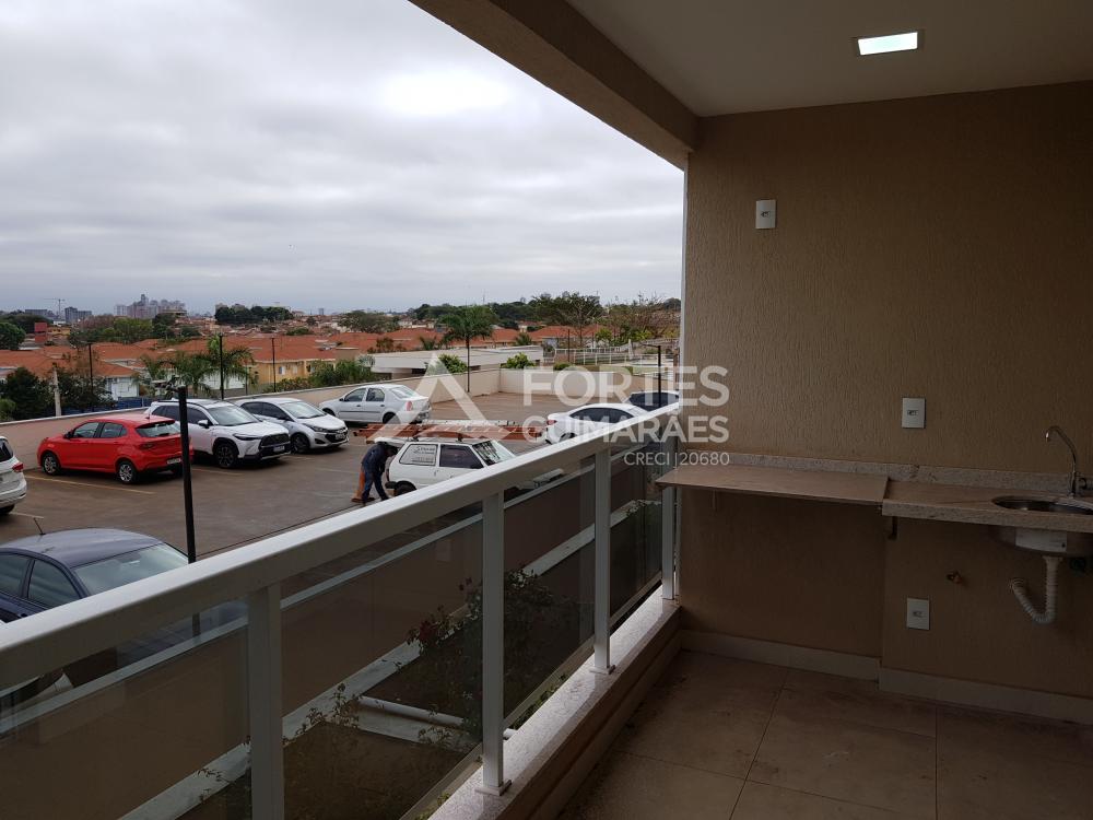 Alugar Apartamentos / Padr&atilde;o em Bonfim Paulista R$ 2.800,00 - Foto 4