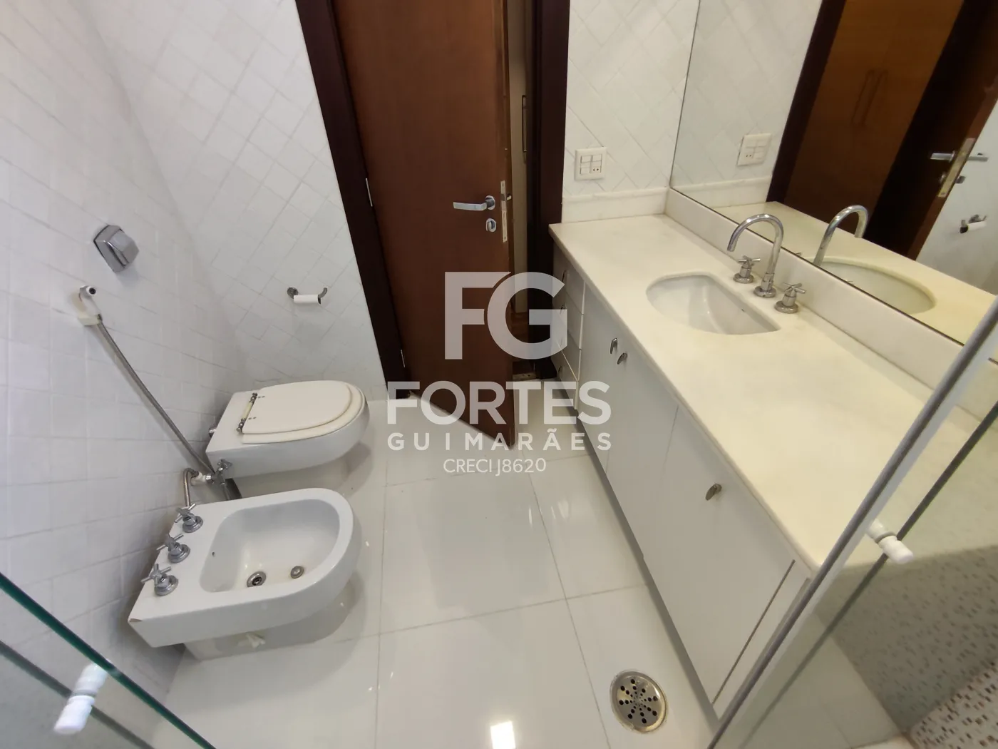 Alugar Casas / Condom&iacute;nio em Ribeir&atilde;o Preto R$ 16.000,00 - Foto 56