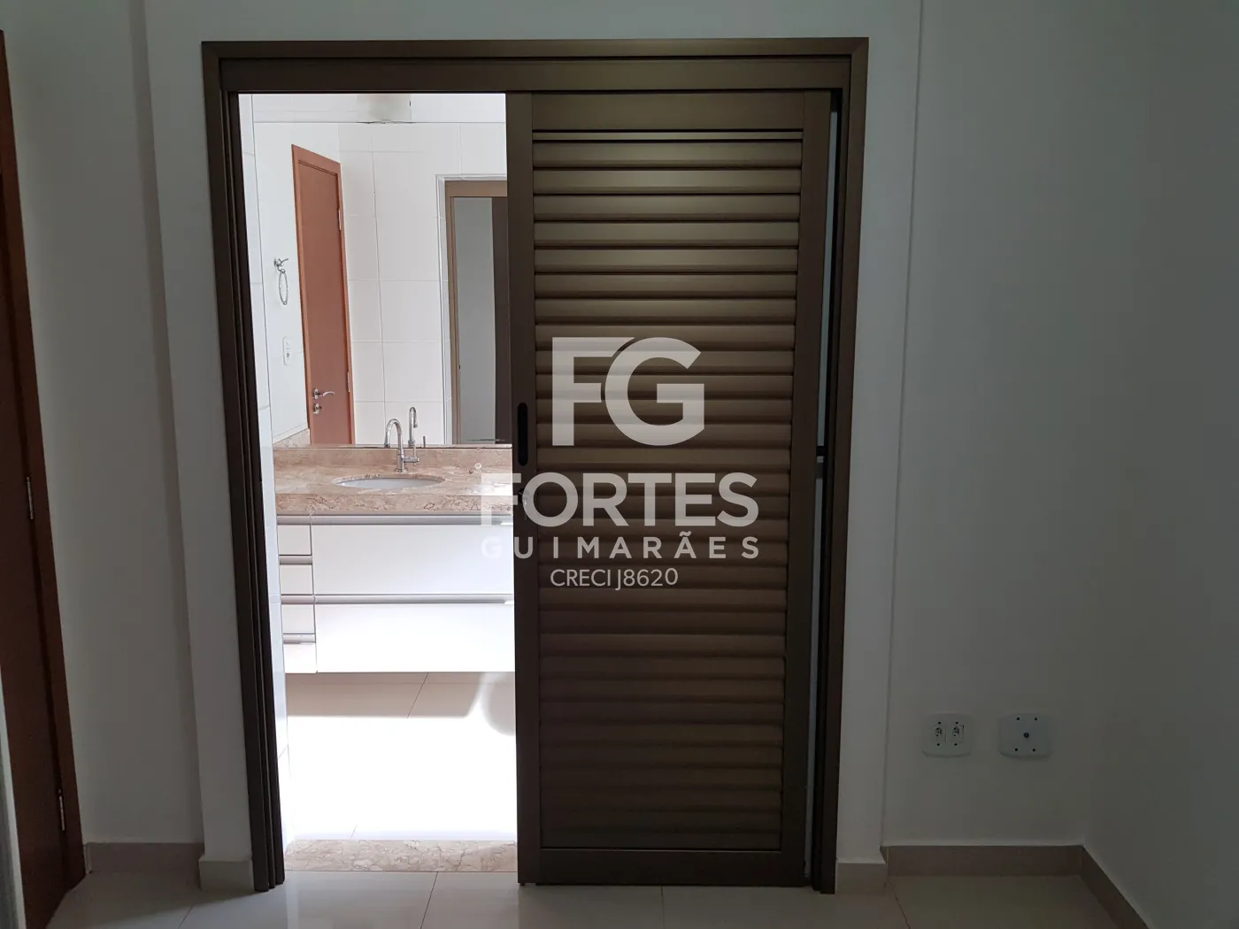Alugar Apartamentos / Padr&atilde;o em Ribeir&atilde;o Preto R$ 4.000,00 - Foto 31