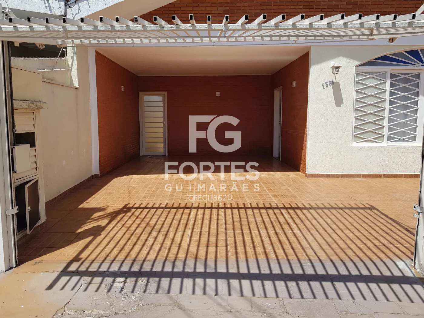 Alugar Casas / Padr&atilde;o em Ribeir&atilde;o Preto R$ 3.000,00 - Foto 2