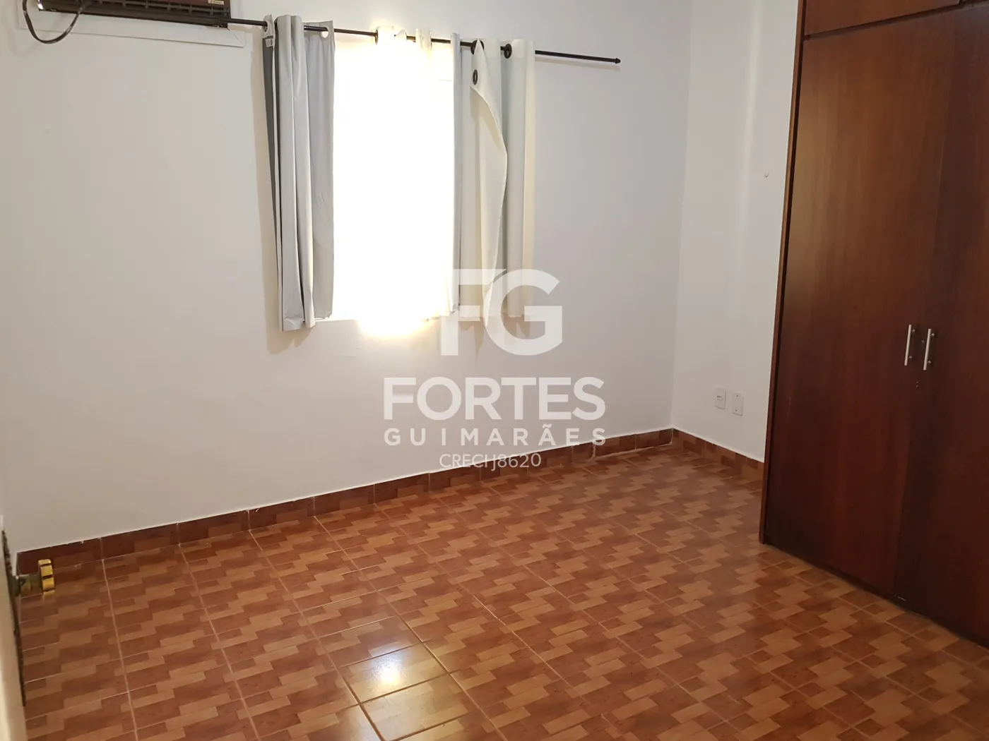 Alugar Casas / Padr&atilde;o em Ribeir&atilde;o Preto R$ 3.000,00 - Foto 9