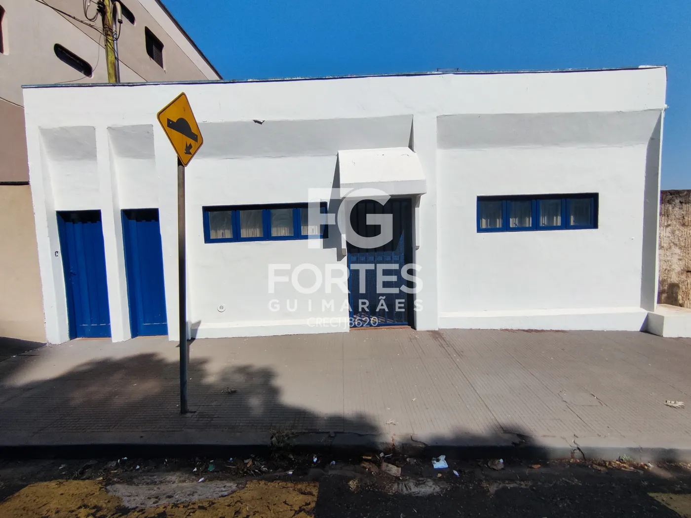 Alugar Comercial / Im&oacute;vel Comercial em Ribeir&atilde;o Preto R$ 2.500,00 - Foto 1