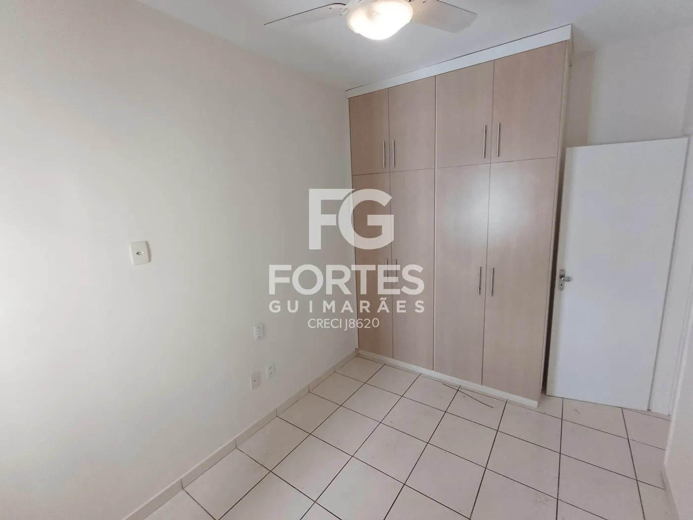 Alugar Apartamentos / Padr&atilde;o em Ribeir&atilde;o Preto R$ 3.500,00 - Foto 14