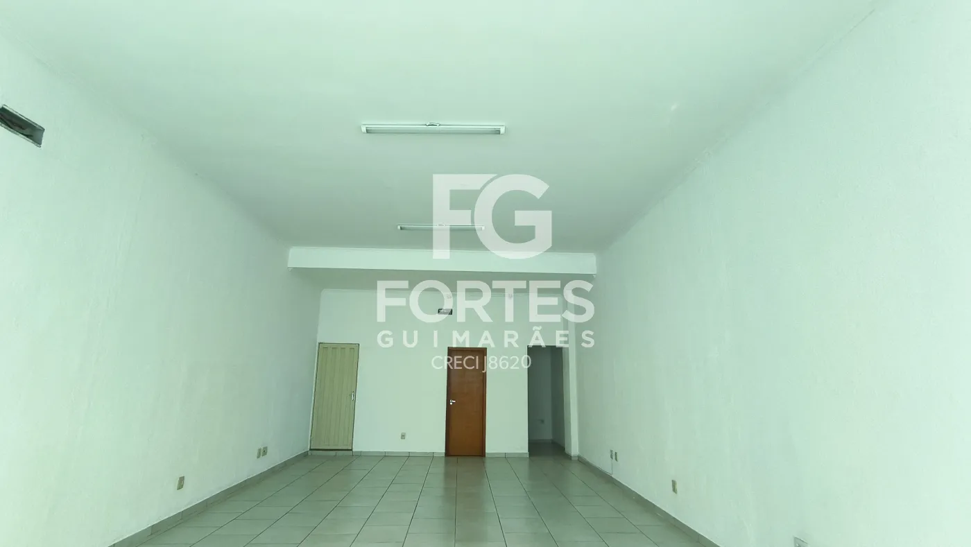 Alugar Comercial / Sal&atilde;o em Ribeir&atilde;o Preto R$ 3.300,00 - Foto 5