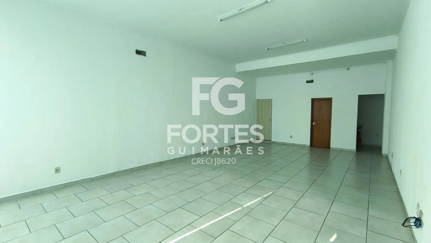 Alugar Comercial / Sal&atilde;o em Ribeir&atilde;o Preto R$ 3.300,00 - Foto 6