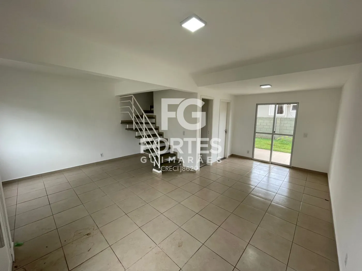 Alugar Casas / Condom&iacute;nio em Ribeir&atilde;o Preto R$ 3.100,00 - Foto 1