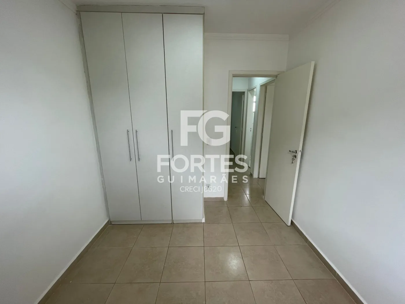 Alugar Casas / Condom&iacute;nio em Ribeir&atilde;o Preto R$ 3.100,00 - Foto 9