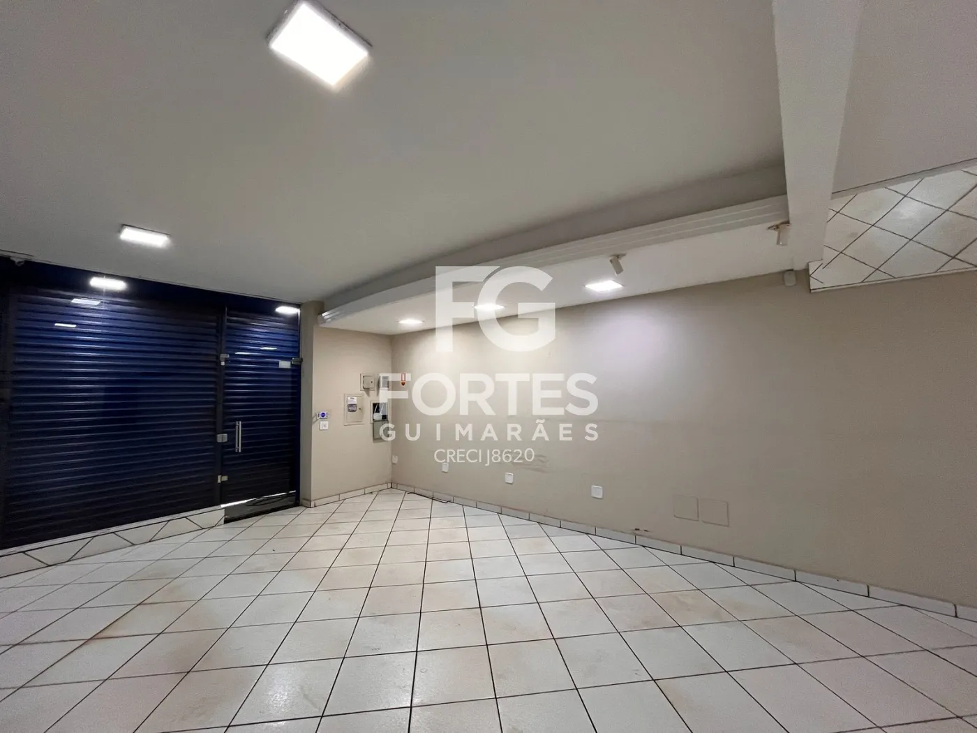 Alugar Comercial / Sal&atilde;o em Ribeir&atilde;o Preto R$ 16.500,00 - Foto 2