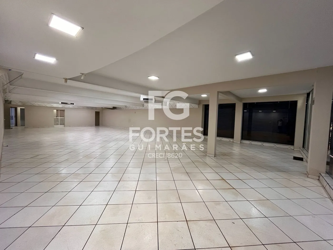Alugar Comercial / Sal&atilde;o em Ribeir&atilde;o Preto R$ 16.500,00 - Foto 5