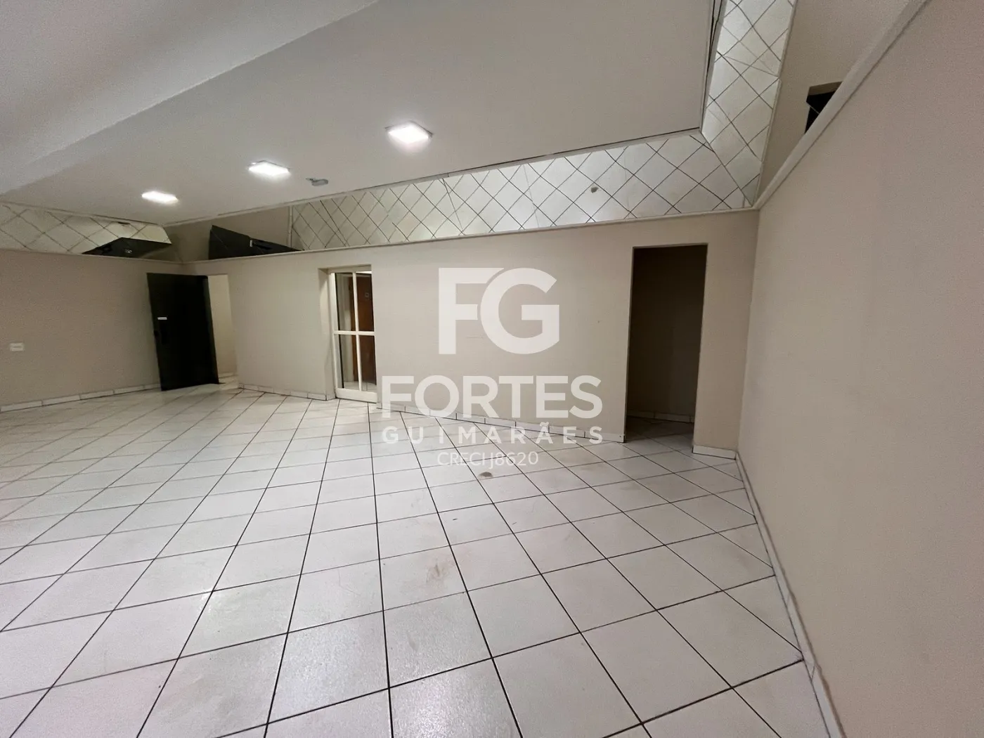 Alugar Comercial / Sal&atilde;o em Ribeir&atilde;o Preto R$ 16.500,00 - Foto 7