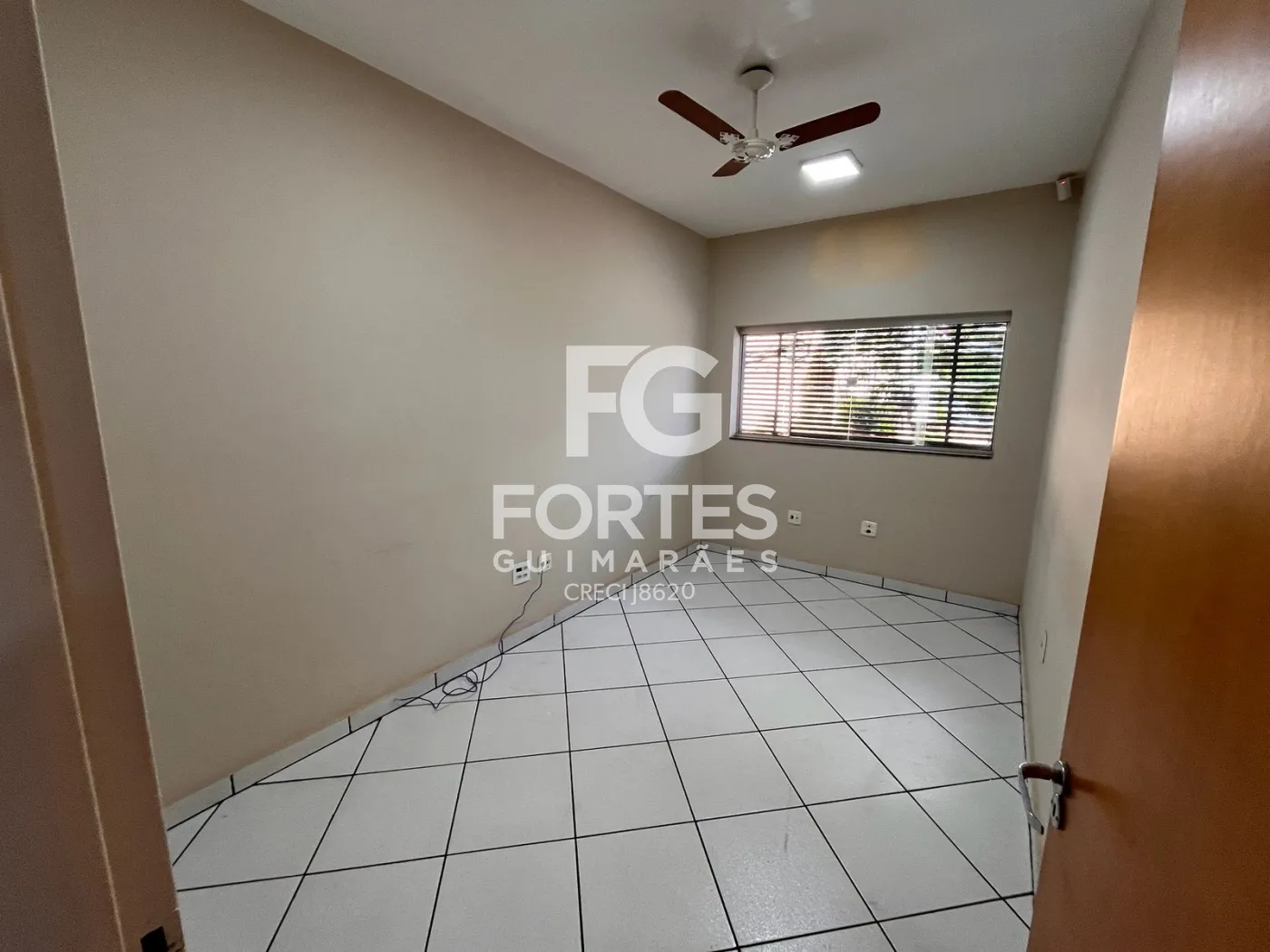 Alugar Comercial / Sal&atilde;o em Ribeir&atilde;o Preto R$ 16.500,00 - Foto 13