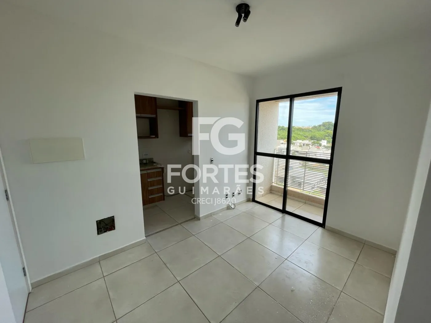 Alugar Apartamentos / Padr&atilde;o em Bonfim Paulista R$ 1.400,00 - Foto 2