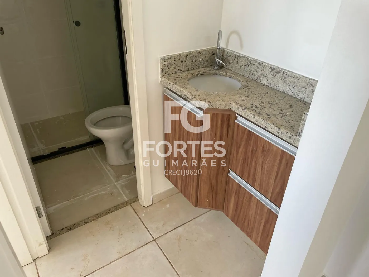 Alugar Apartamentos / Padr&atilde;o em Bonfim Paulista R$ 1.400,00 - Foto 14