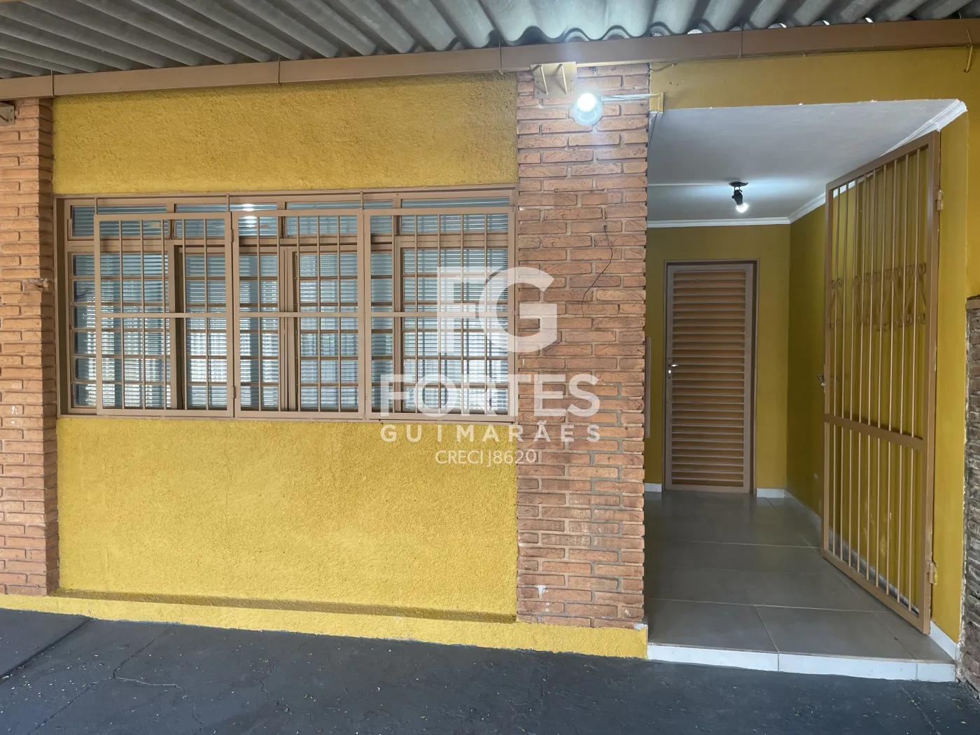 Alugar Casas / Padr&atilde;o em Ribeir&atilde;o Preto R$ 2.000,00 - Foto 5
