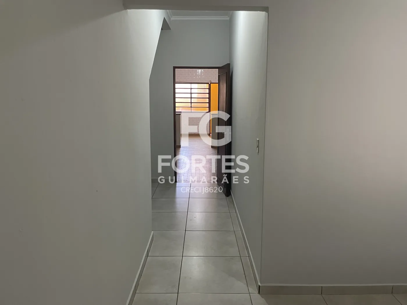Alugar Casas / Padr&atilde;o em Ribeir&atilde;o Preto R$ 2.000,00 - Foto 9