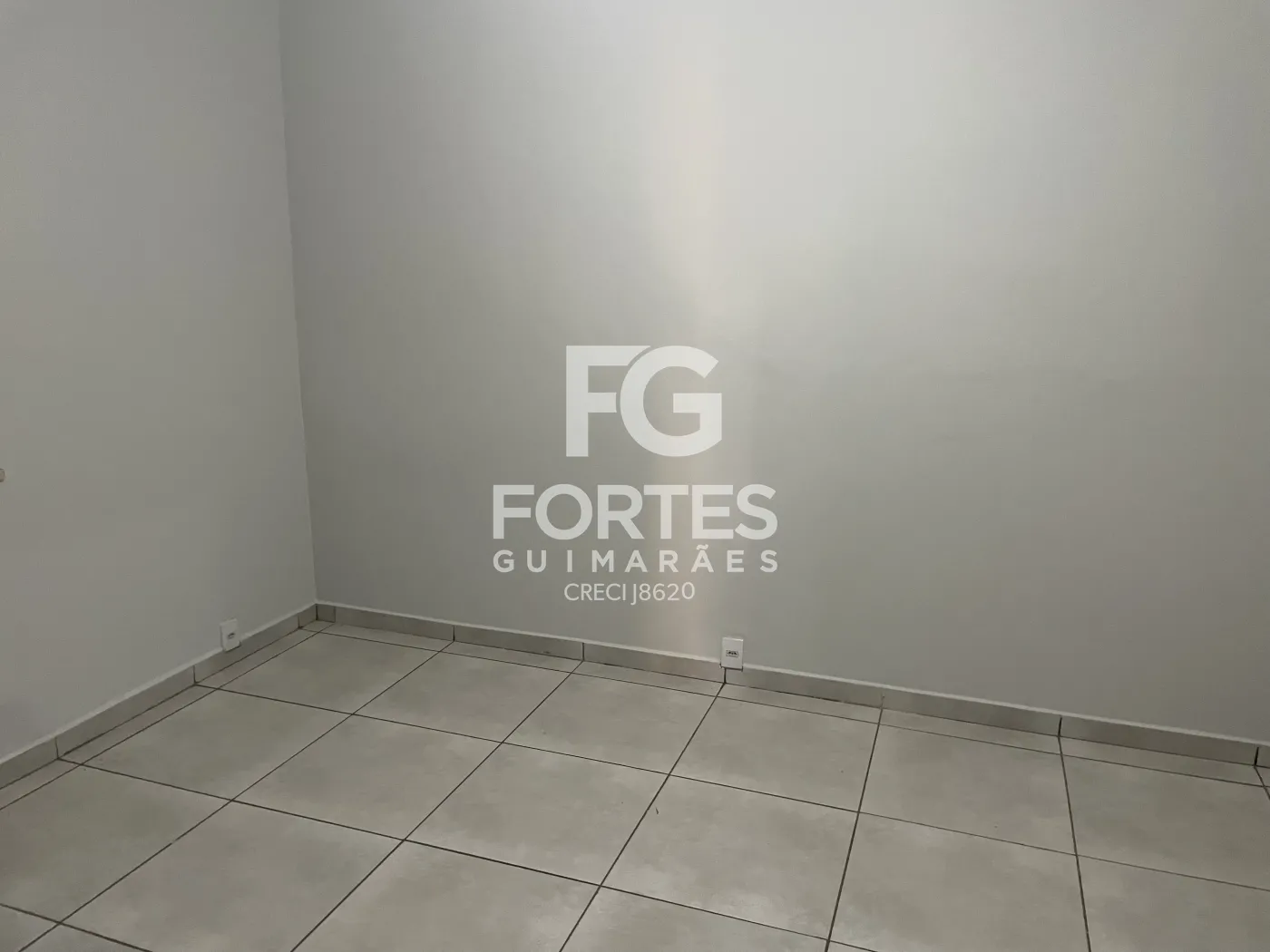 Alugar Casas / Padr&atilde;o em Ribeir&atilde;o Preto R$ 2.000,00 - Foto 22
