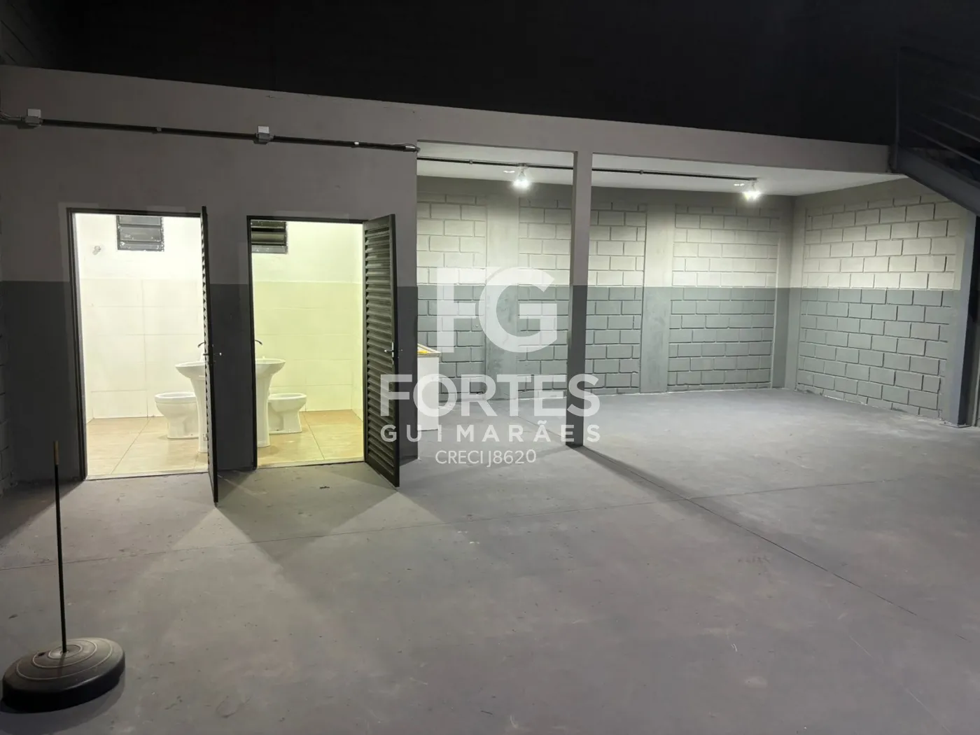 Alugar Comercial / Sal&atilde;o em Ribeir&atilde;o Preto R$ 7.000,00 - Foto 7