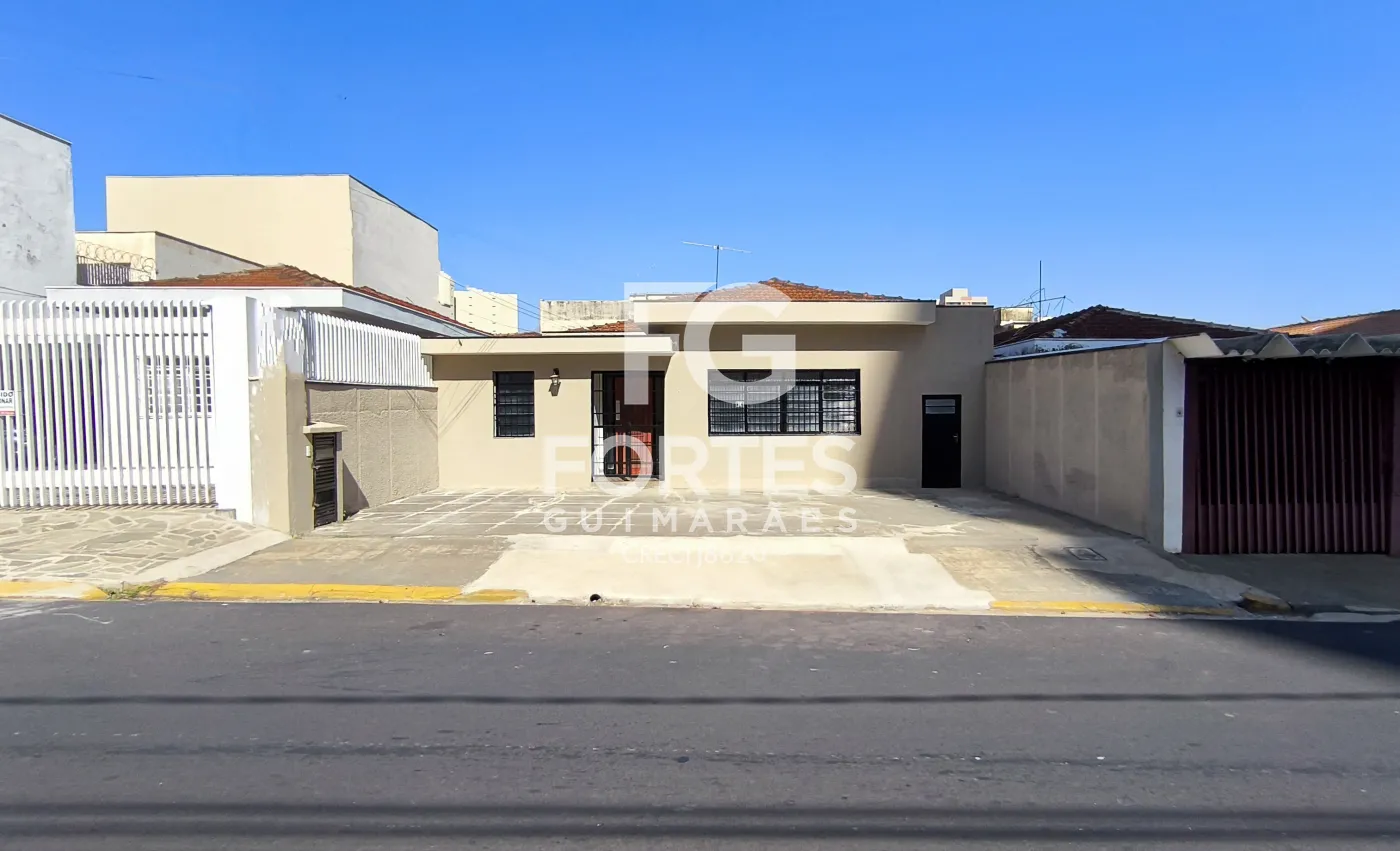 Alugar Casas / Padr&atilde;o em Ribeir&atilde;o Preto R$ 5.000,00 - Foto 1