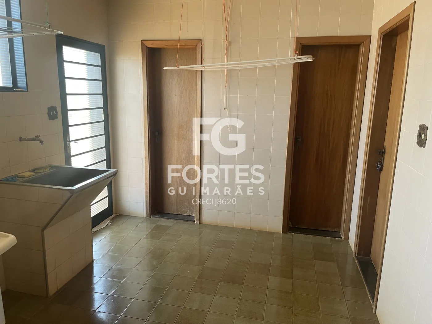 Alugar Casas / Condom&iacute;nio em Ribeir&atilde;o Preto R$ 8.000,00 - Foto 18