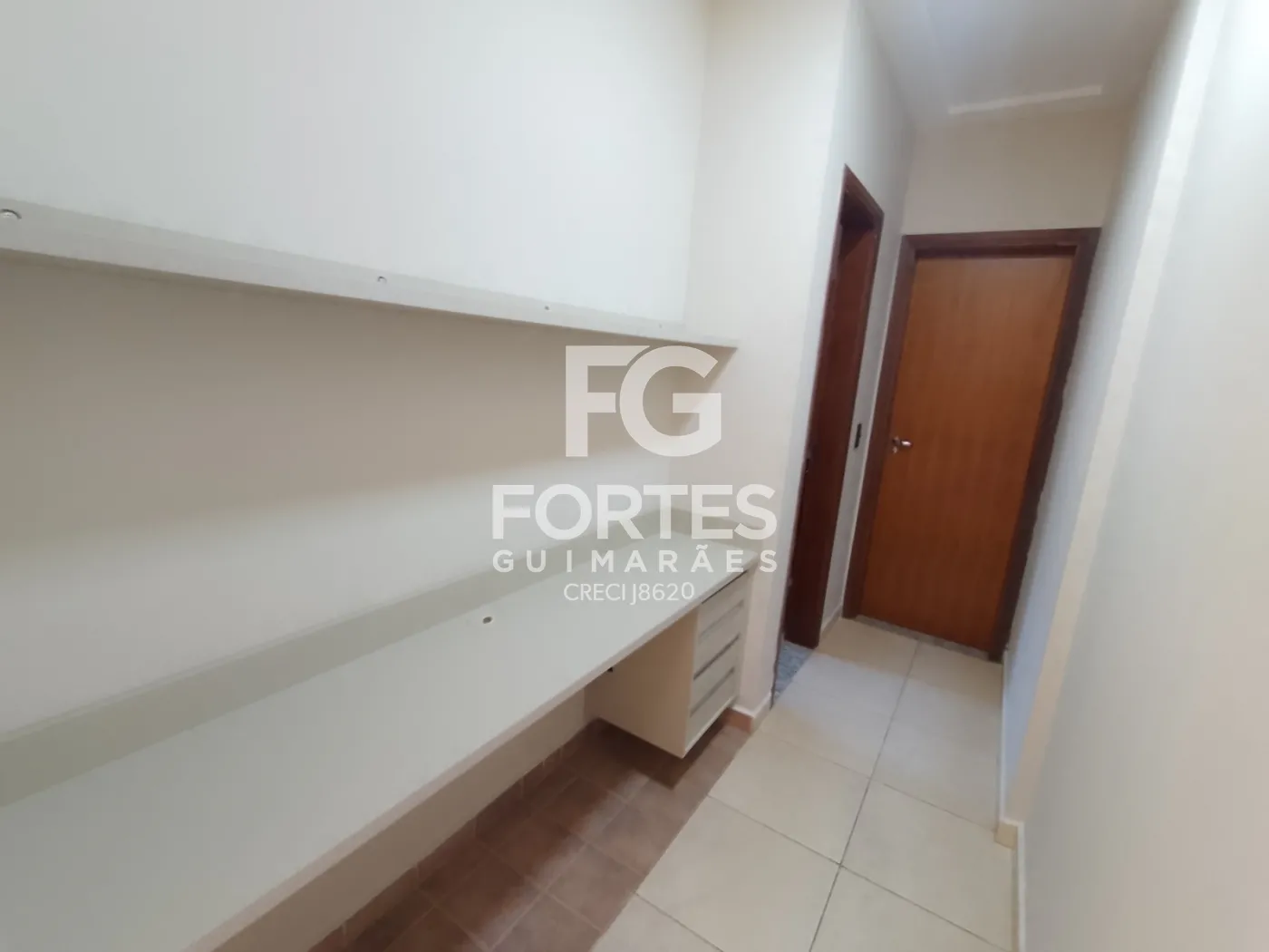 Alugar Apartamentos / Padr&atilde;o em Ribeir&atilde;o Preto R$ 1.900,00 - Foto 30