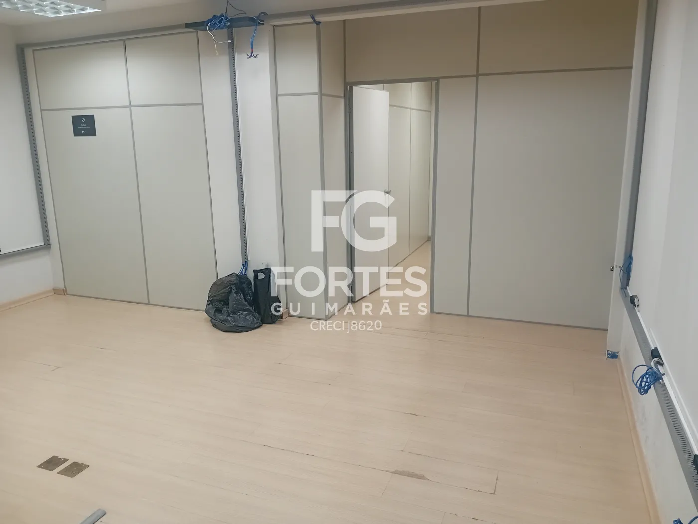 Alugar Comercial / Im&oacute;vel Comercial em Ribeir&atilde;o Preto R$ 3.000,00 - Foto 3