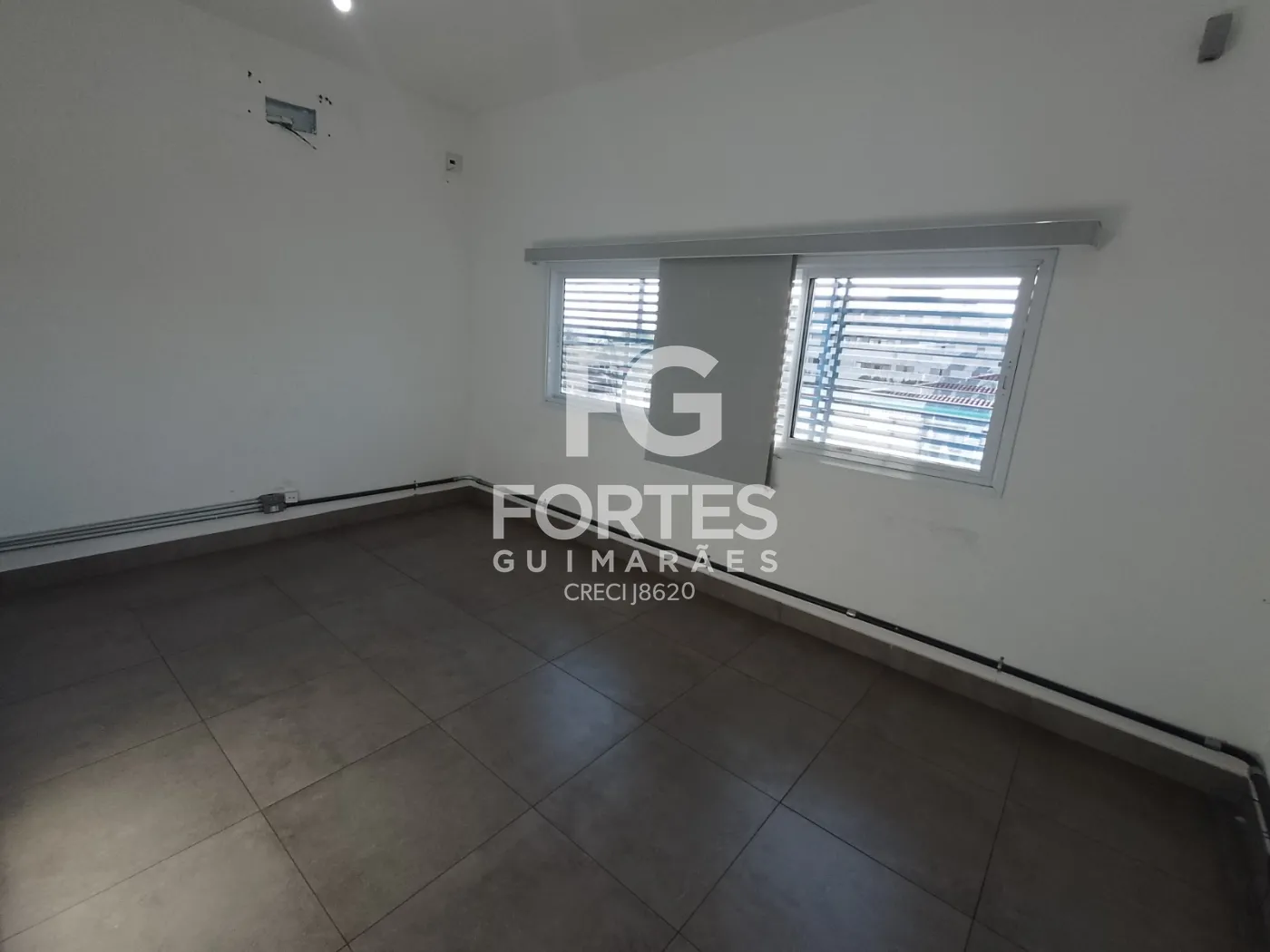 Alugar Comercial / Sal&atilde;o em Ribeir&atilde;o Preto R$ 7.000,00 - Foto 24