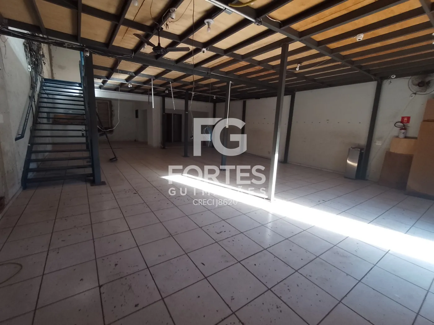 Alugar Comercial / Sal&atilde;o em Ribeir&atilde;o Preto R$ 7.000,00 - Foto 42