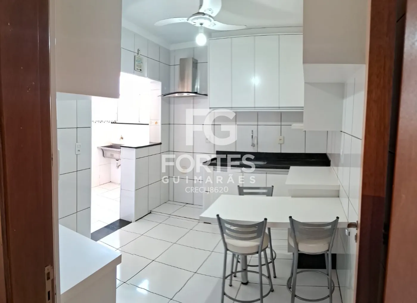 Alugar Apartamentos / Padr&atilde;o em Ribeir&atilde;o Preto R$ 1.500,00 - Foto 5