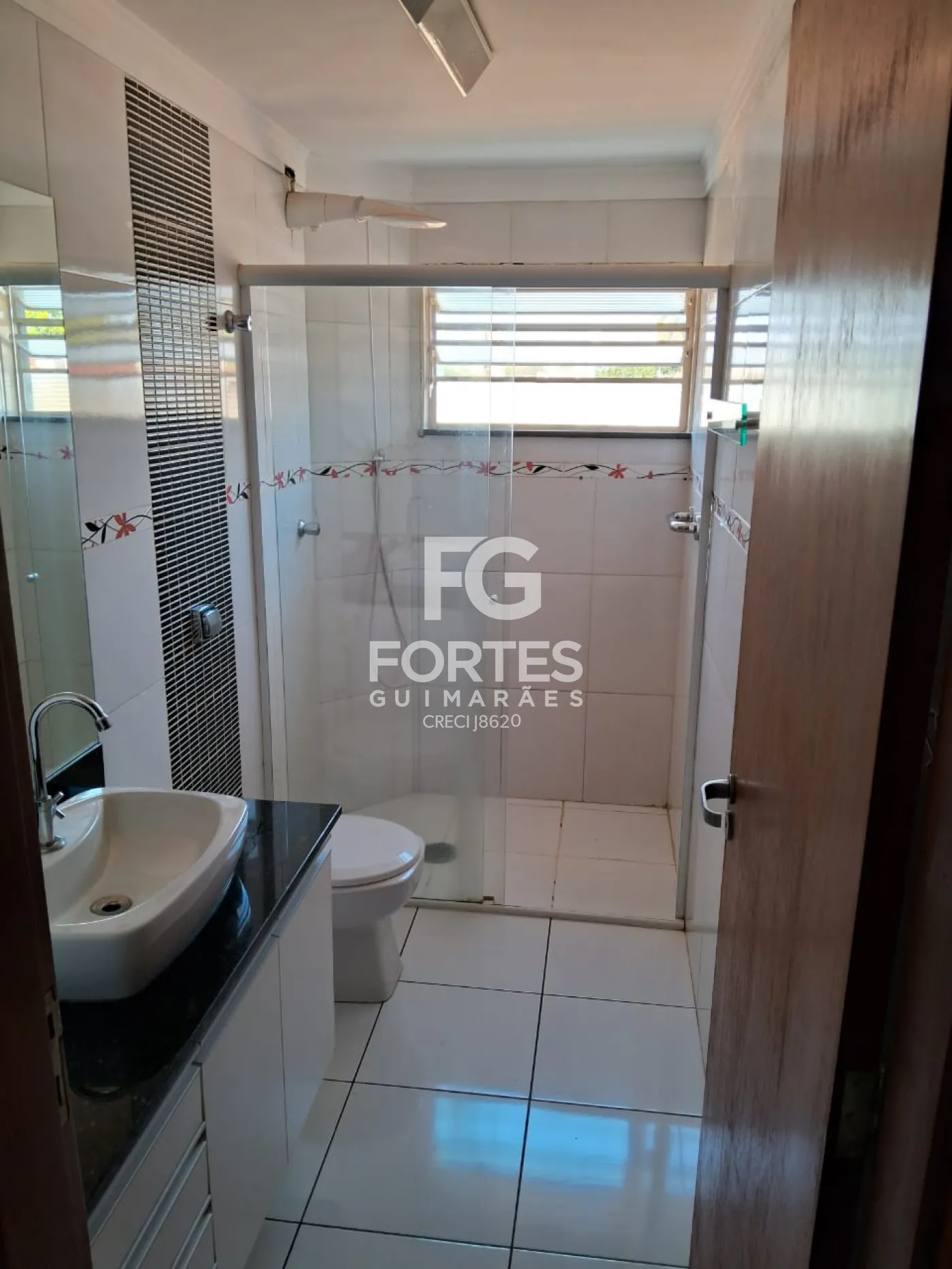 Alugar Apartamentos / Padr&atilde;o em Ribeir&atilde;o Preto R$ 1.500,00 - Foto 16